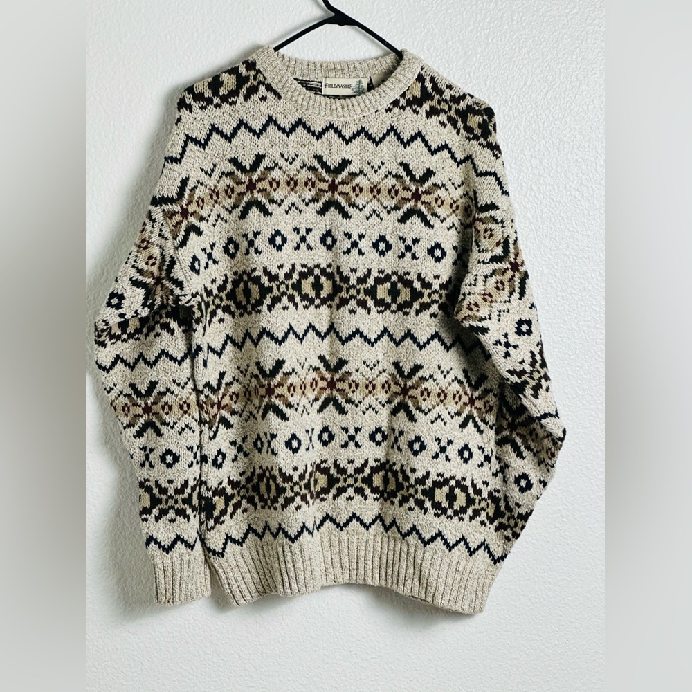 Vintage Fieldmaster Crewneck Pullover Knit Sweater Made in USA size Medium